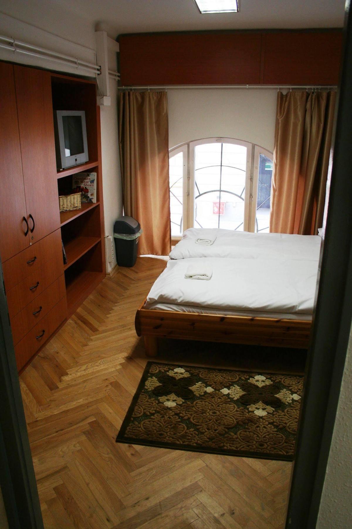 Walking Bed Budapest Hostel מראה חיצוני תמונה